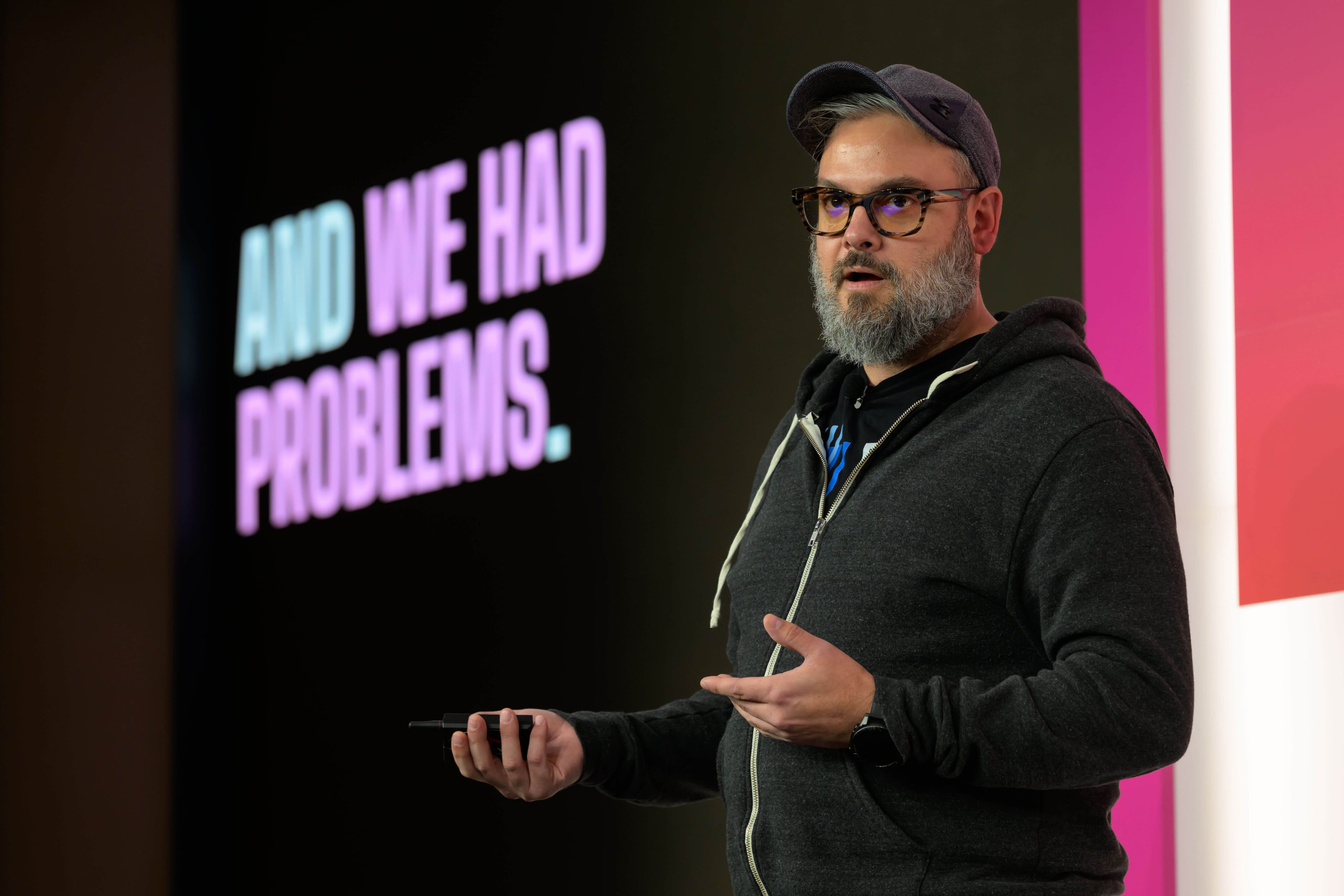 Small Data 2025 Photo 1-15