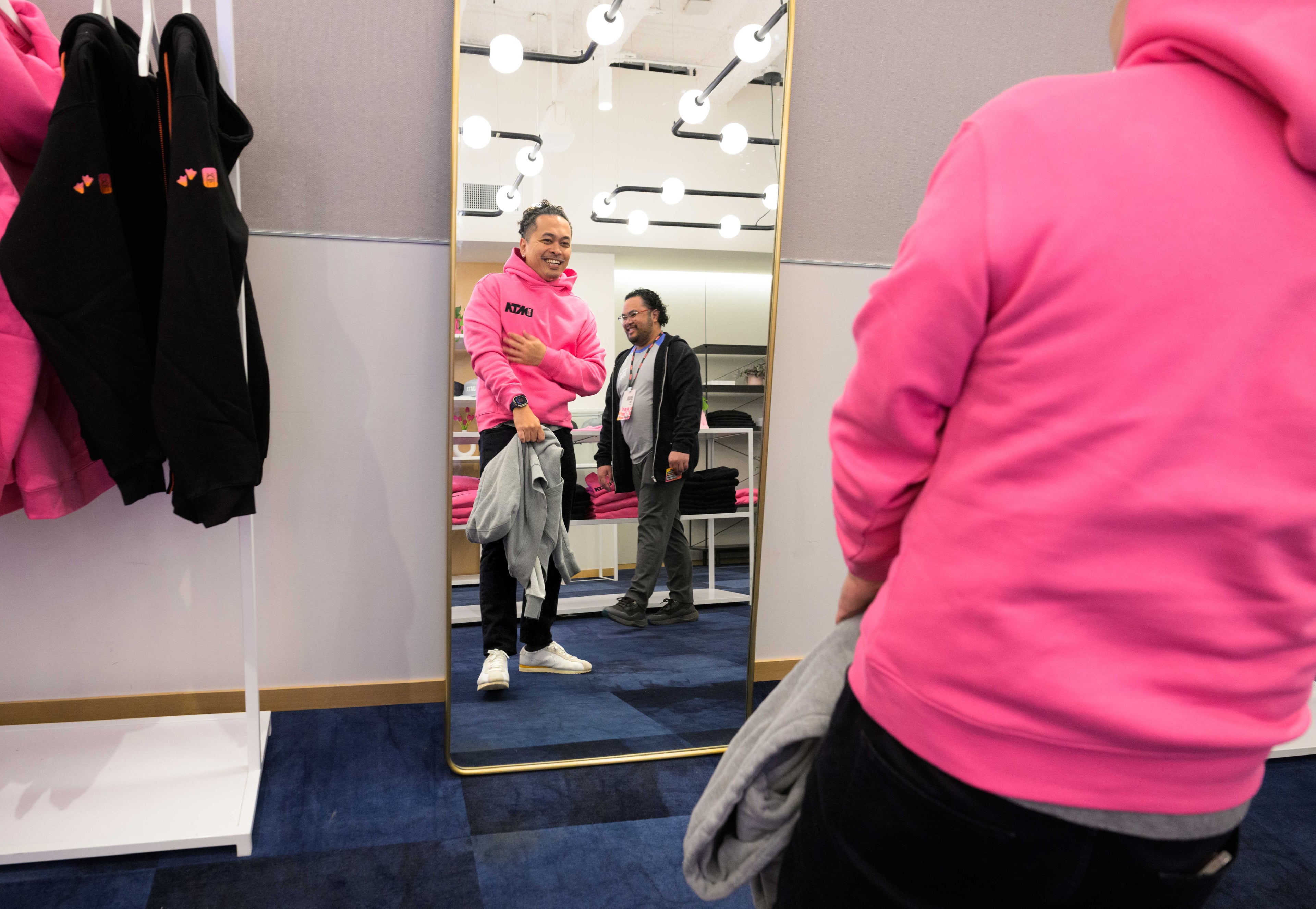 Small Data 2025 Photo 1-23