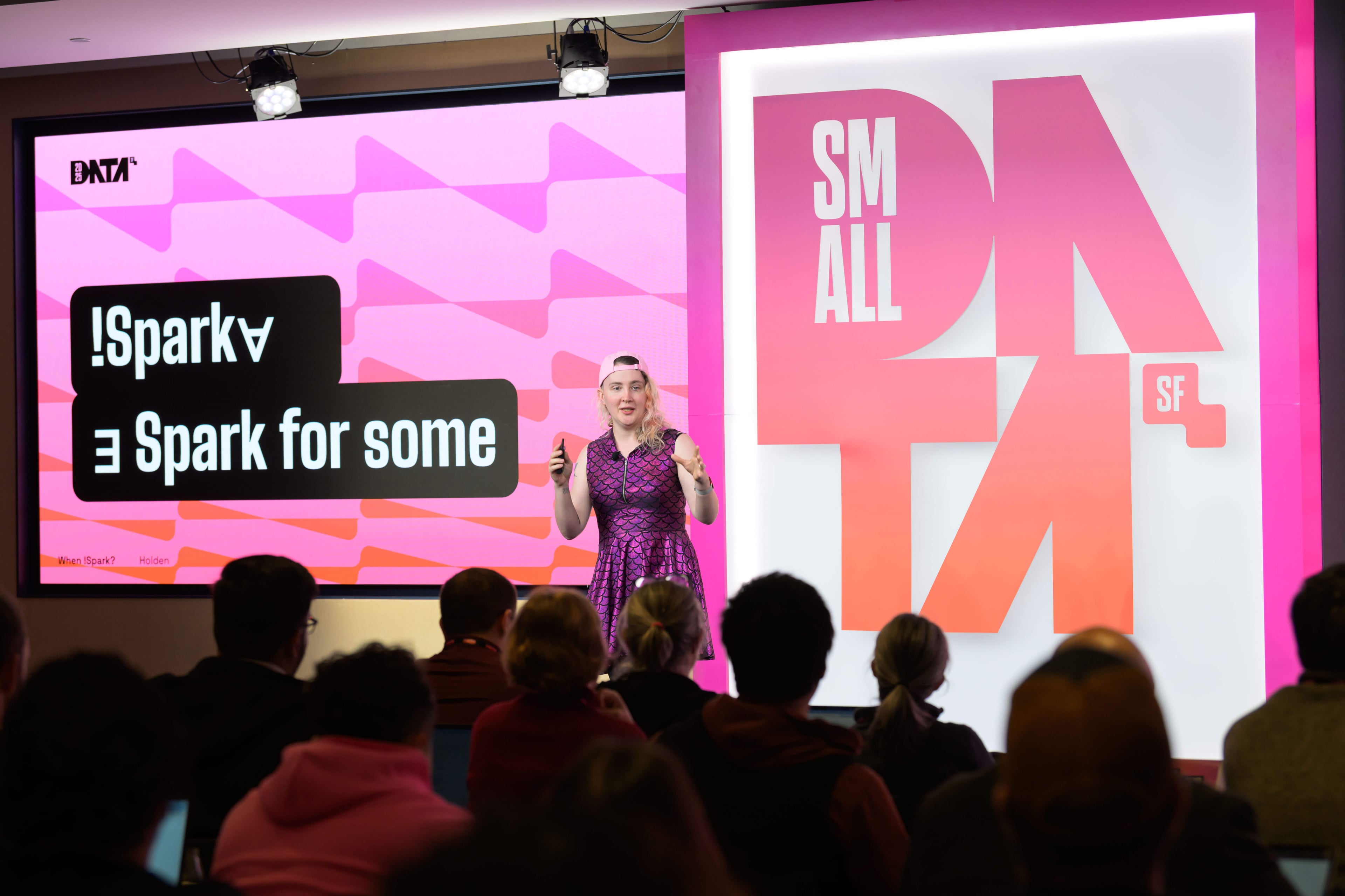 Small Data 2025 Photo 1-40