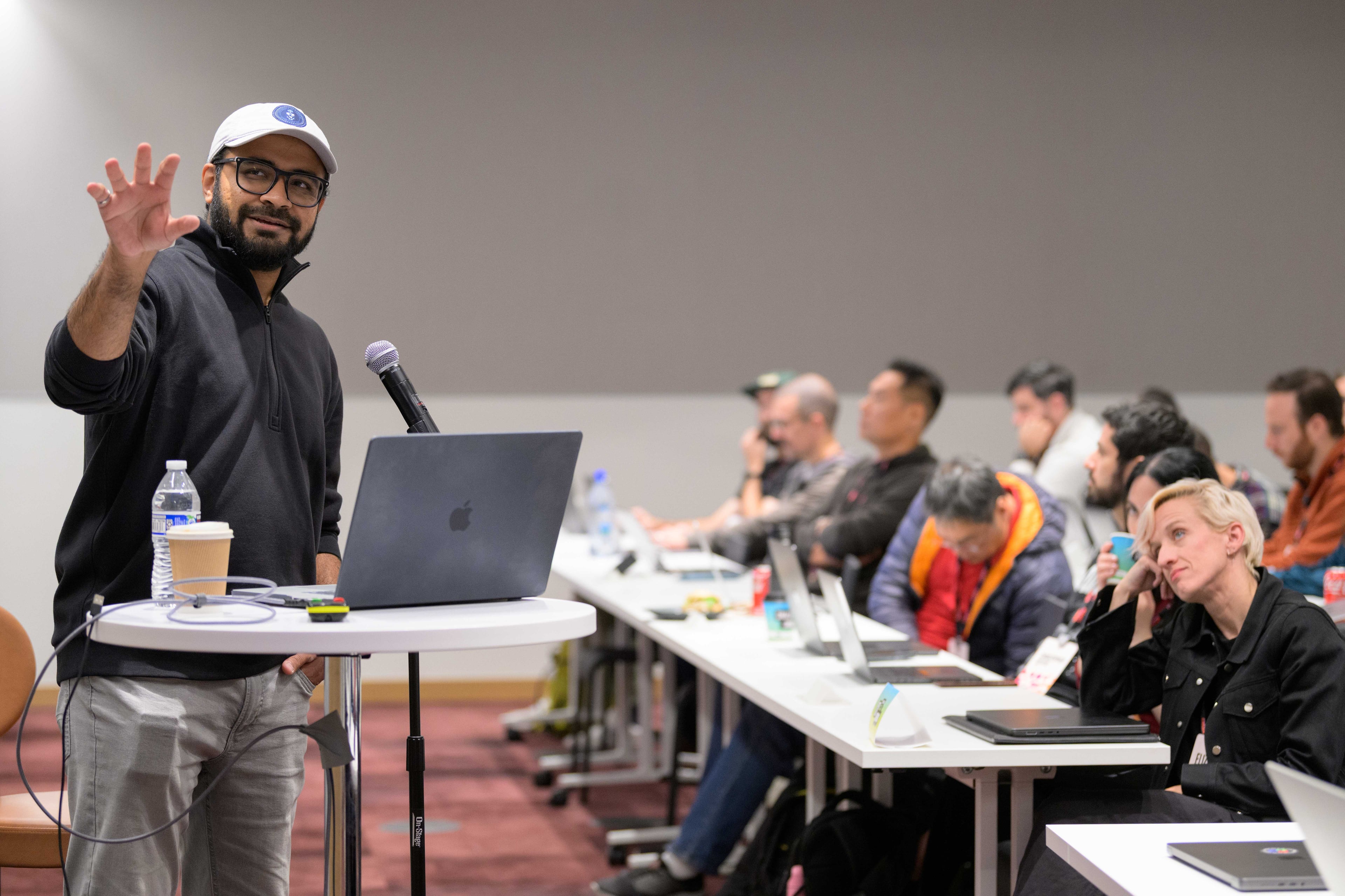 Small Data 2025 Photo 2-8